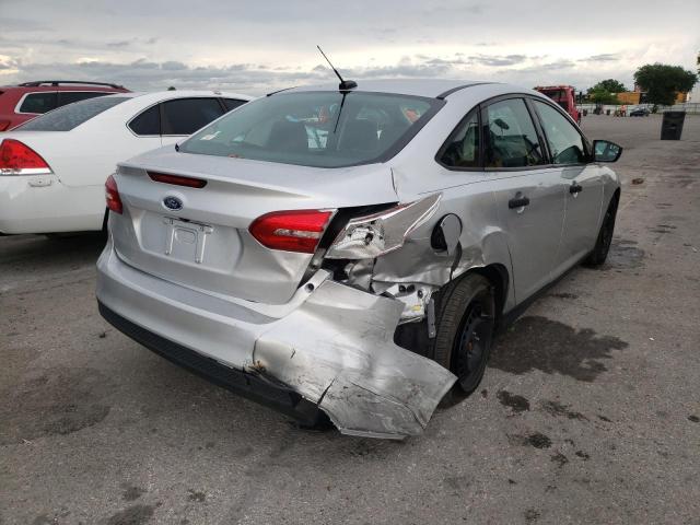 Photo 4 from auction – 2017 FORD FOCUS S with VIN 1FADP3E23HL346231