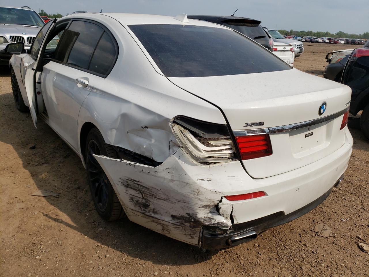 Photo 3 from auction – 2015 BMW 750LI with VIN WBAYE8C55FD781476