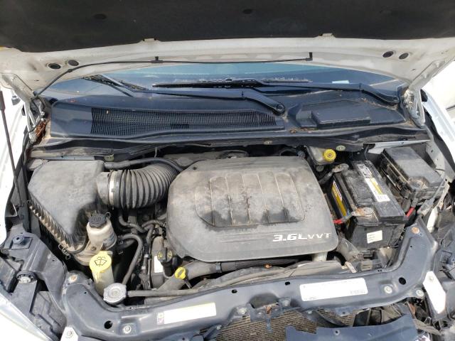 Photo 7 from auction – 2012 CHRYSLER TOWN & COU with VIN 2C4RC1BG4CR157510