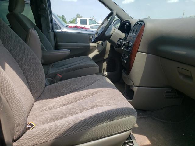 Photo 5 from auction – 2004 CHRYSLER TOWN & COU with VIN 2C4GP44R24R536552