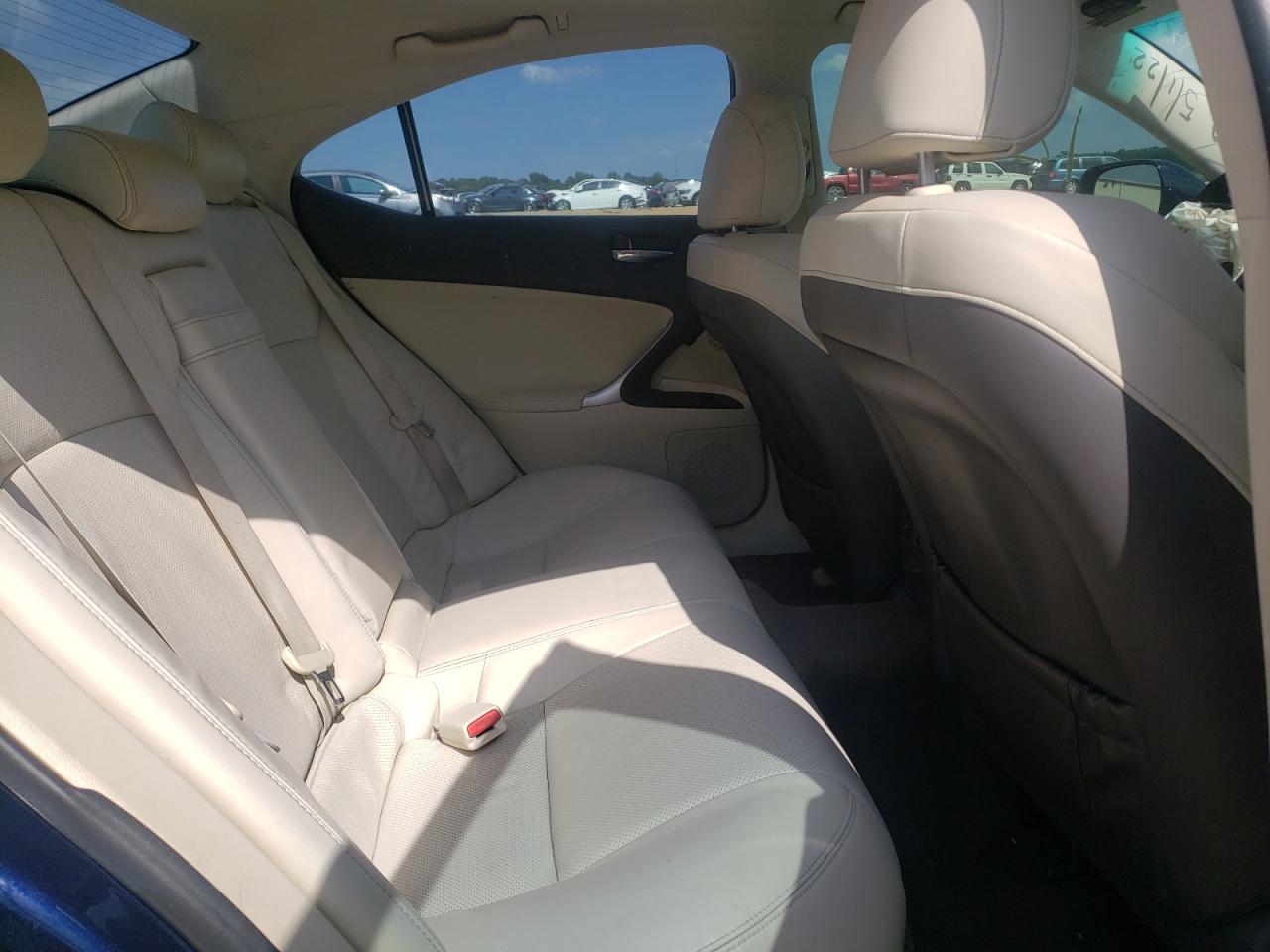 Photo 6 from auction – 2012 LEXUS IS 250 with VIN JTHBF5C20C5166249
