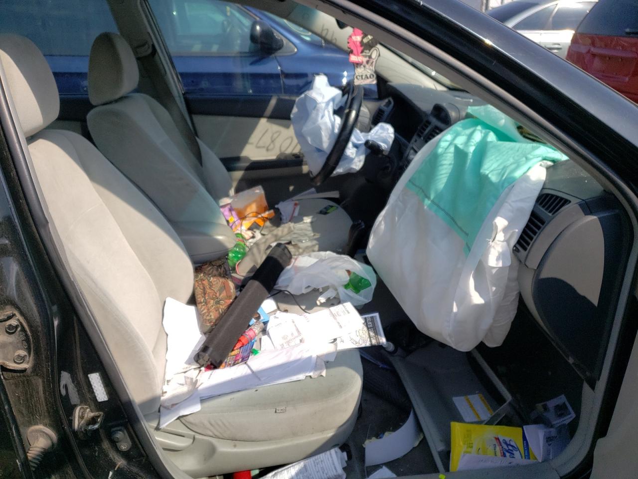 Photo 5 from auction – 2006 KIA SPECTRA LX with VIN KNAFE121665326269