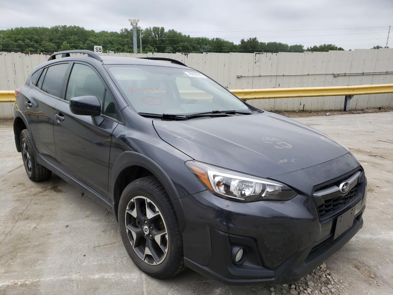 SUBARU CROSSTREK 2018 with VIN JF2GTACC3J8344895 - Photo from auction