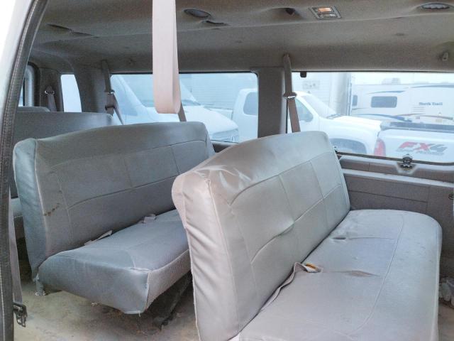 Photo 8 from auction – 2002 FORD ECONOLINE with VIN 1FBSS31L22HA69195