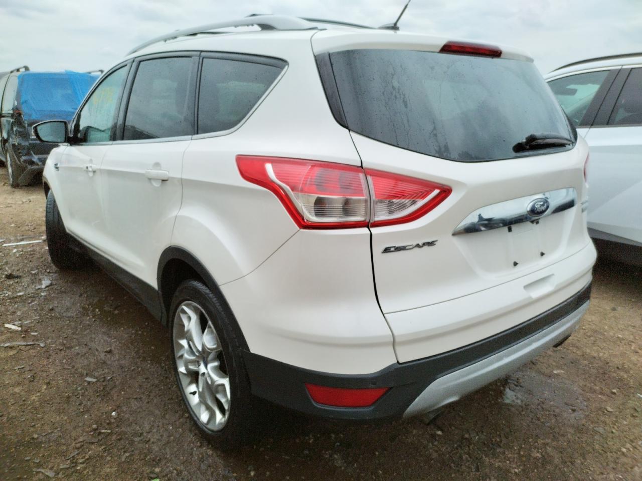 Photo 3 from auction – 2014 FORD ESCAPE TIT with VIN 1FMCU0JX1EUA28088