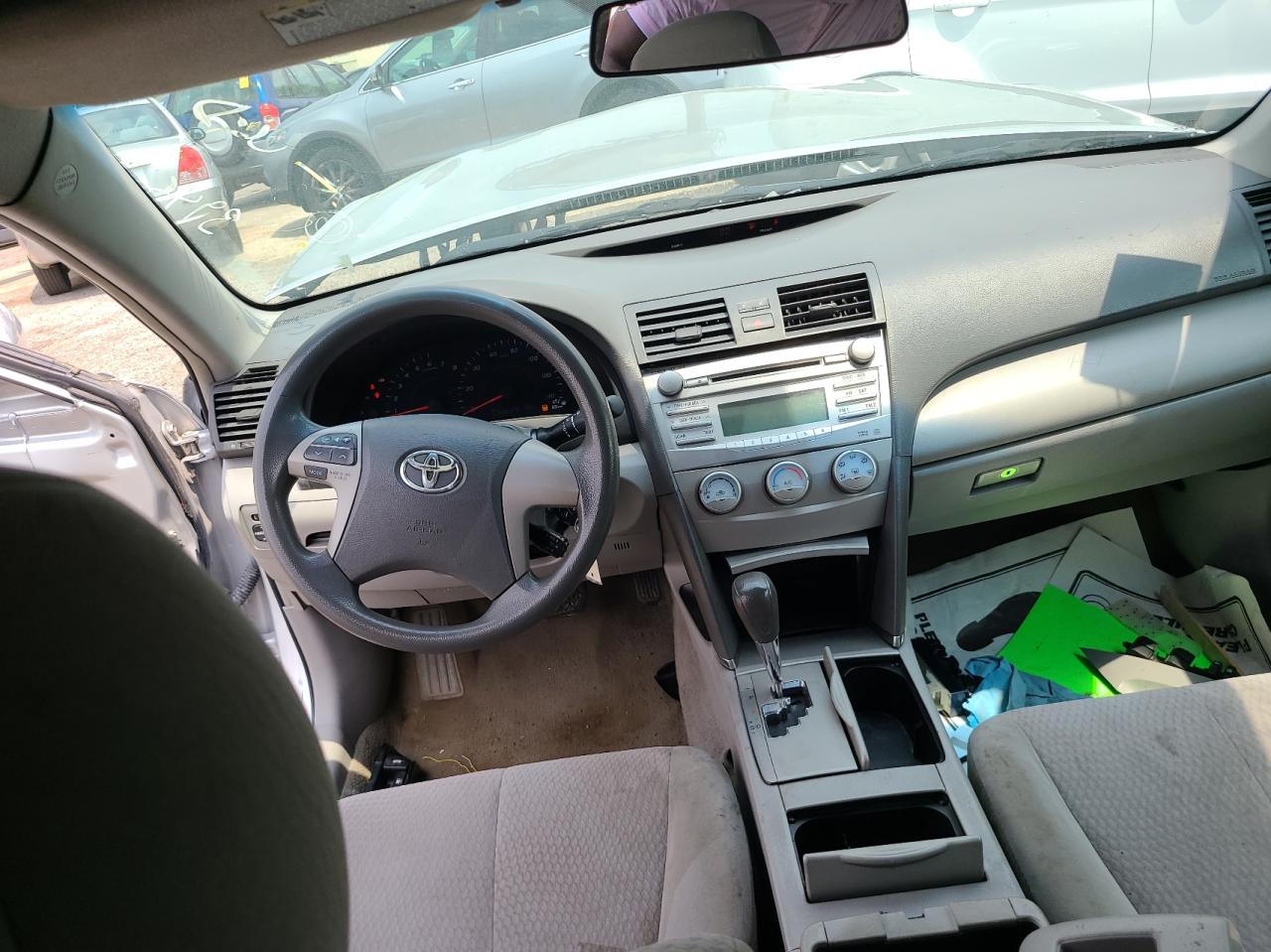 Photo 14 from auction – 2011 TOYOTA CAMRY BASE with VIN 4T1BF3EK0BU751562