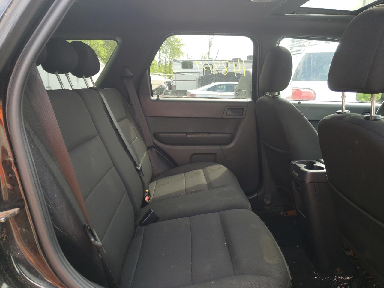 Photo 5 from auction – 2008 FORD ESCAPE XLT with VIN 1FMCU93128KE46804