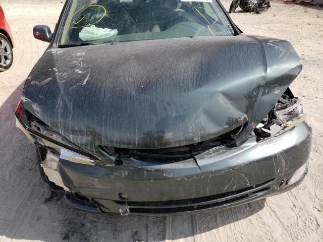 Photo 9 from auction – 2002 TOYOTA CAMRY LE with VIN JTDBE32K420007742