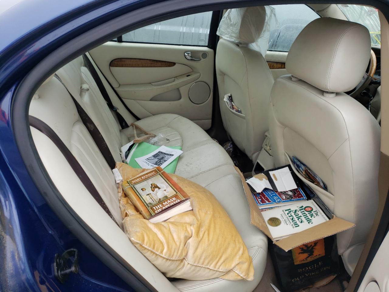 Photo 6 from auction – 2004 JAGUAR X-TYPE 3.0 with VIN SAJEA51C04WD68002