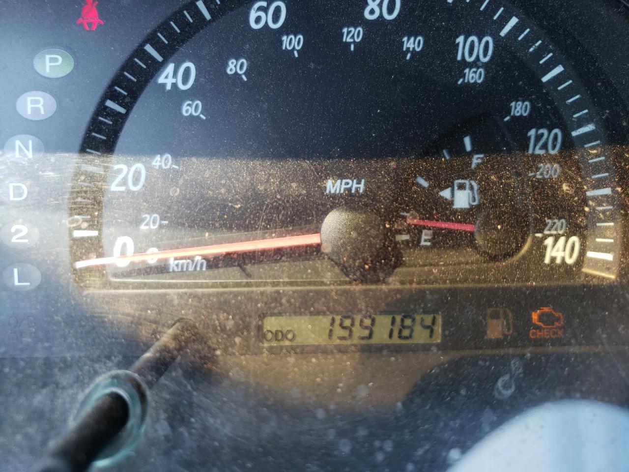 Photo 8 from auction – 2002 TOYOTA CAMRY LE with VIN 4T1BF30K12U508351