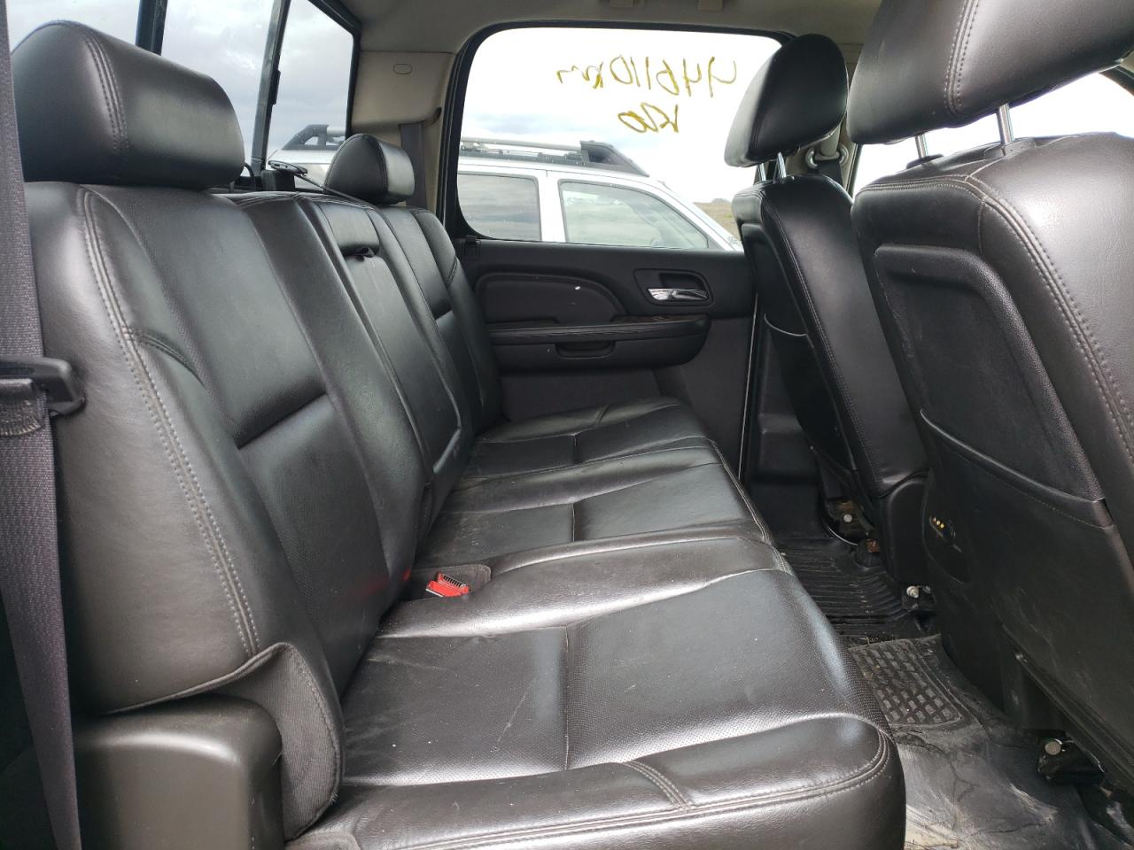 Photo 6 from auction – 2011 GMC SIERRA K35 with VIN 1GT426C85BF140643