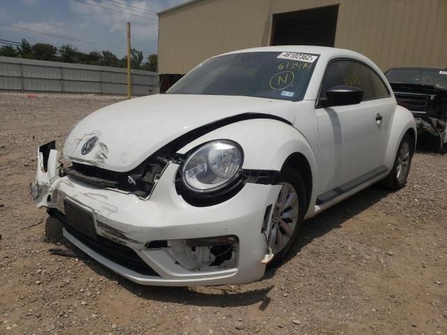 Photo 2 from auction – 2017 VOLKSWAGEN BEETLE 1.8 with VIN 3VWF17AT2HM613414