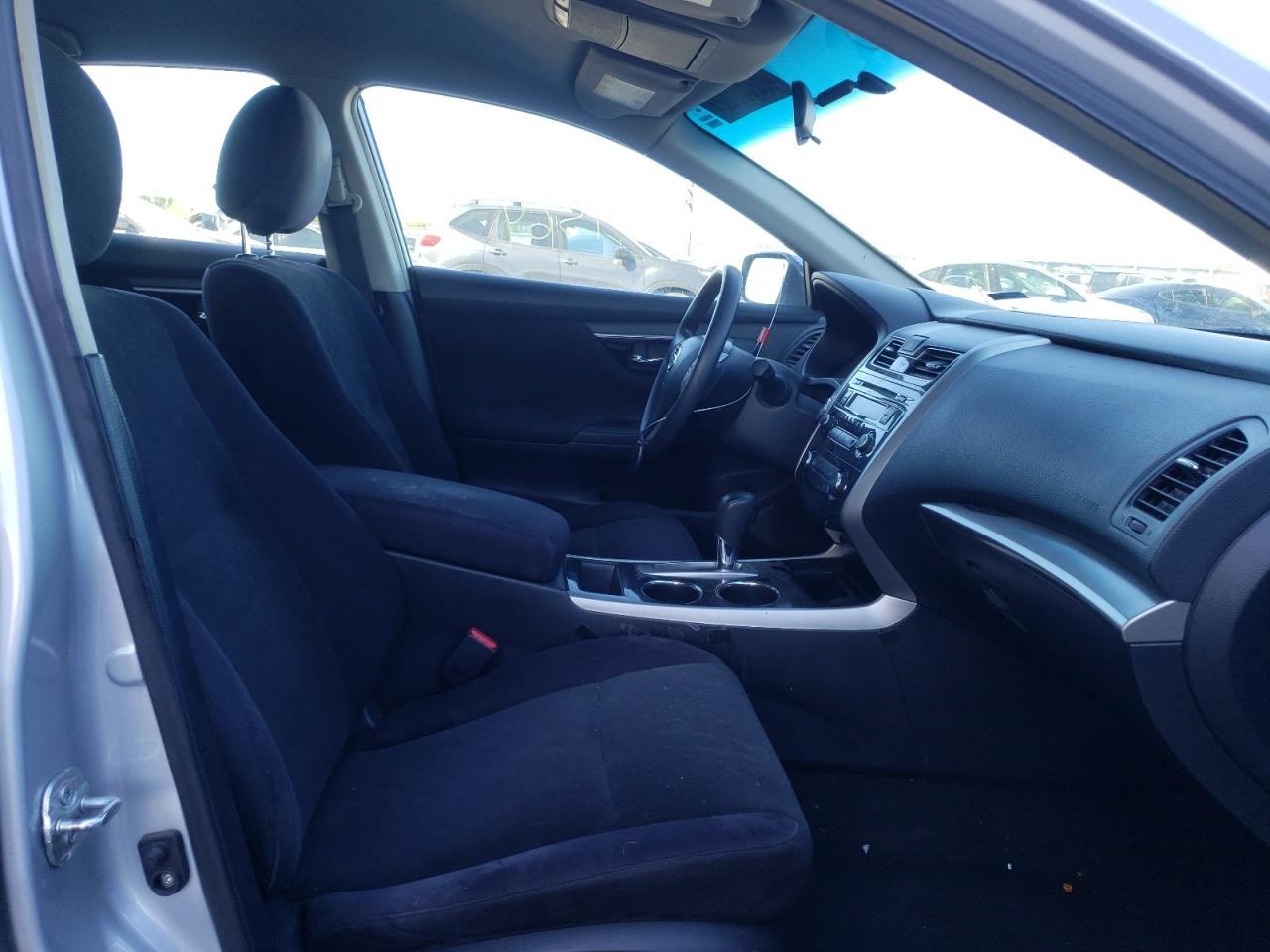 Photo 5 from auction – 2013 NISSAN ALTIMA 2.5 with VIN 1N4AL3AP5DN535073