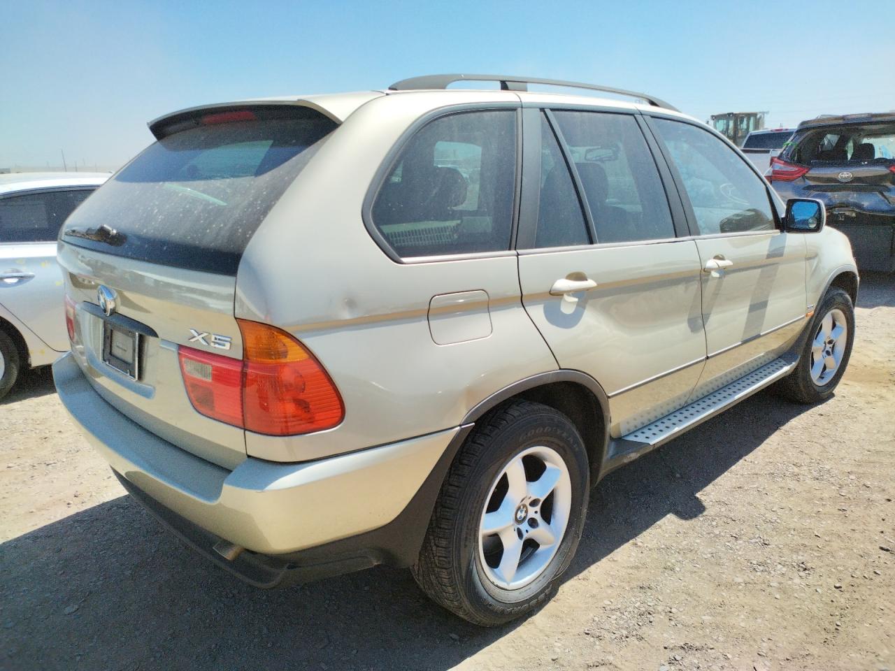 Photo 4 from auction – 2002 BMW X5 3.0I with VIN 5UXFA53592LP57667