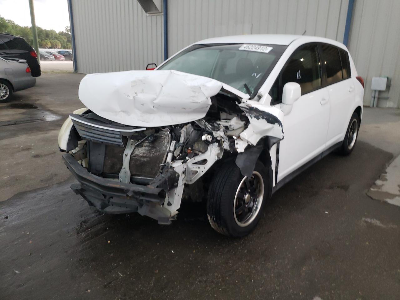 Photo 2 from auction – 2009 NISSAN VERSA S with VIN 3N1BC13E49L449875