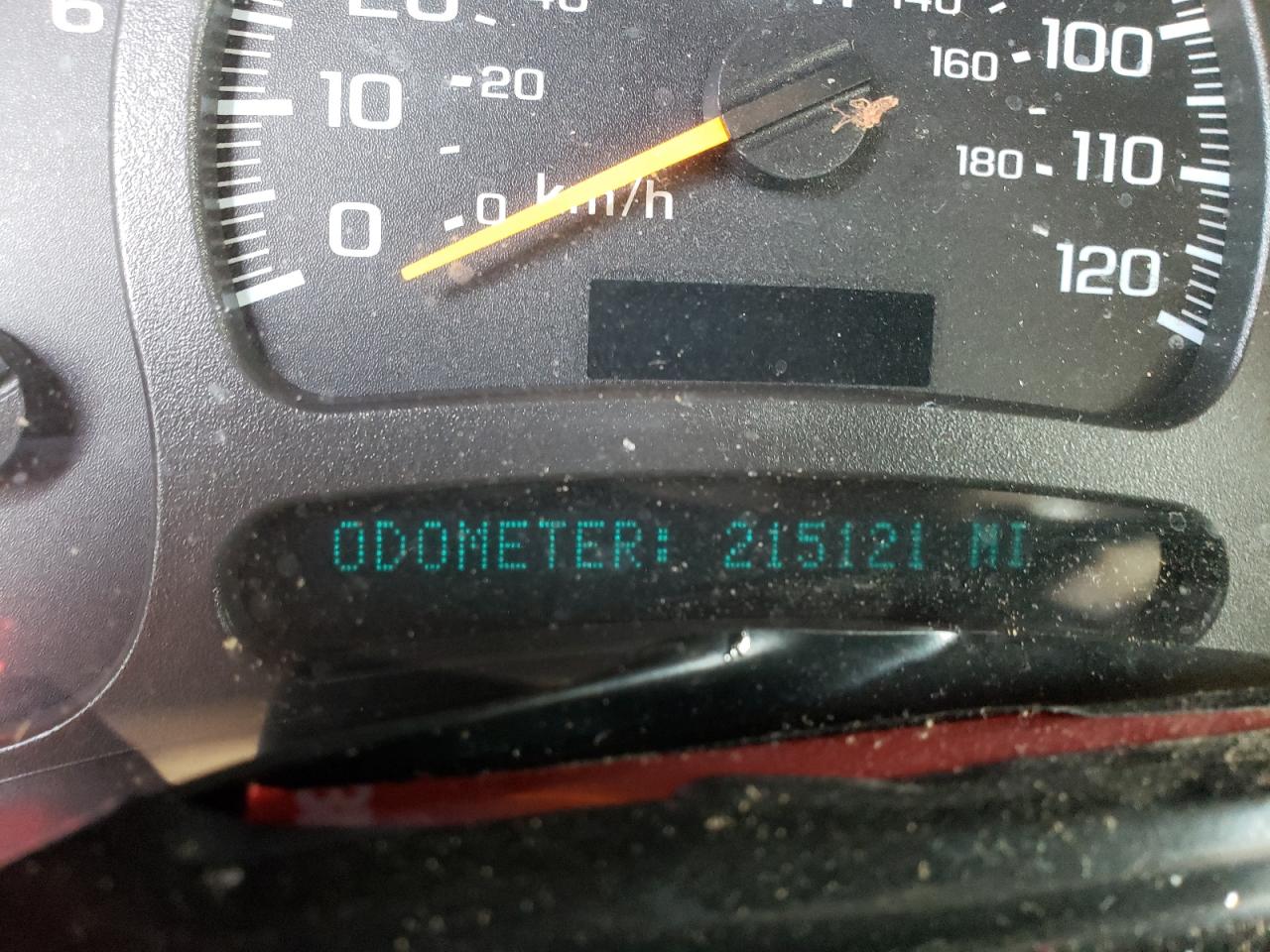 Photo 8 from auction – 2004 CHEVROLET SUBURBAN K with VIN 3GNFK16Z84G127345