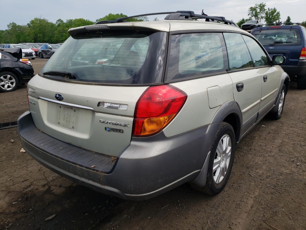 Photo 4 from auction – 2005 SUBARU LEGACY OUT with VIN 4S4BP61C657385204