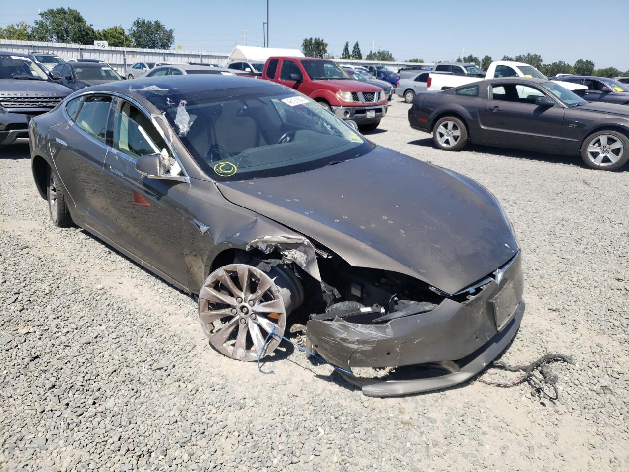 Photo 9 from auction – 2016 TESLA MODEL S with VIN 5YJSA1E20GF168335