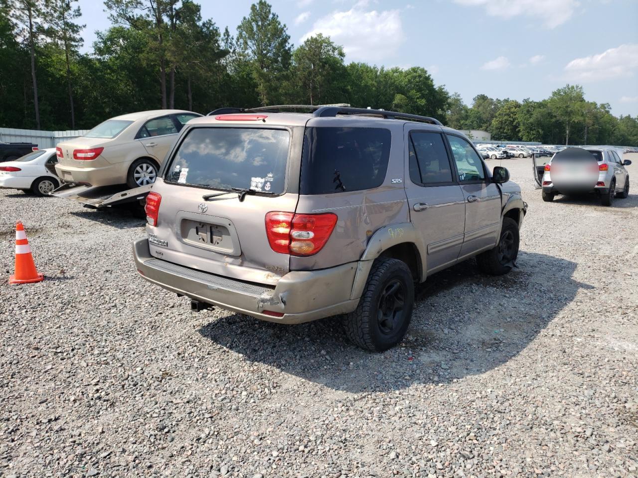 Photo 4 from auction – 2002 TOYOTA SEQUOIA SR with VIN 5TDZT34A32S108423