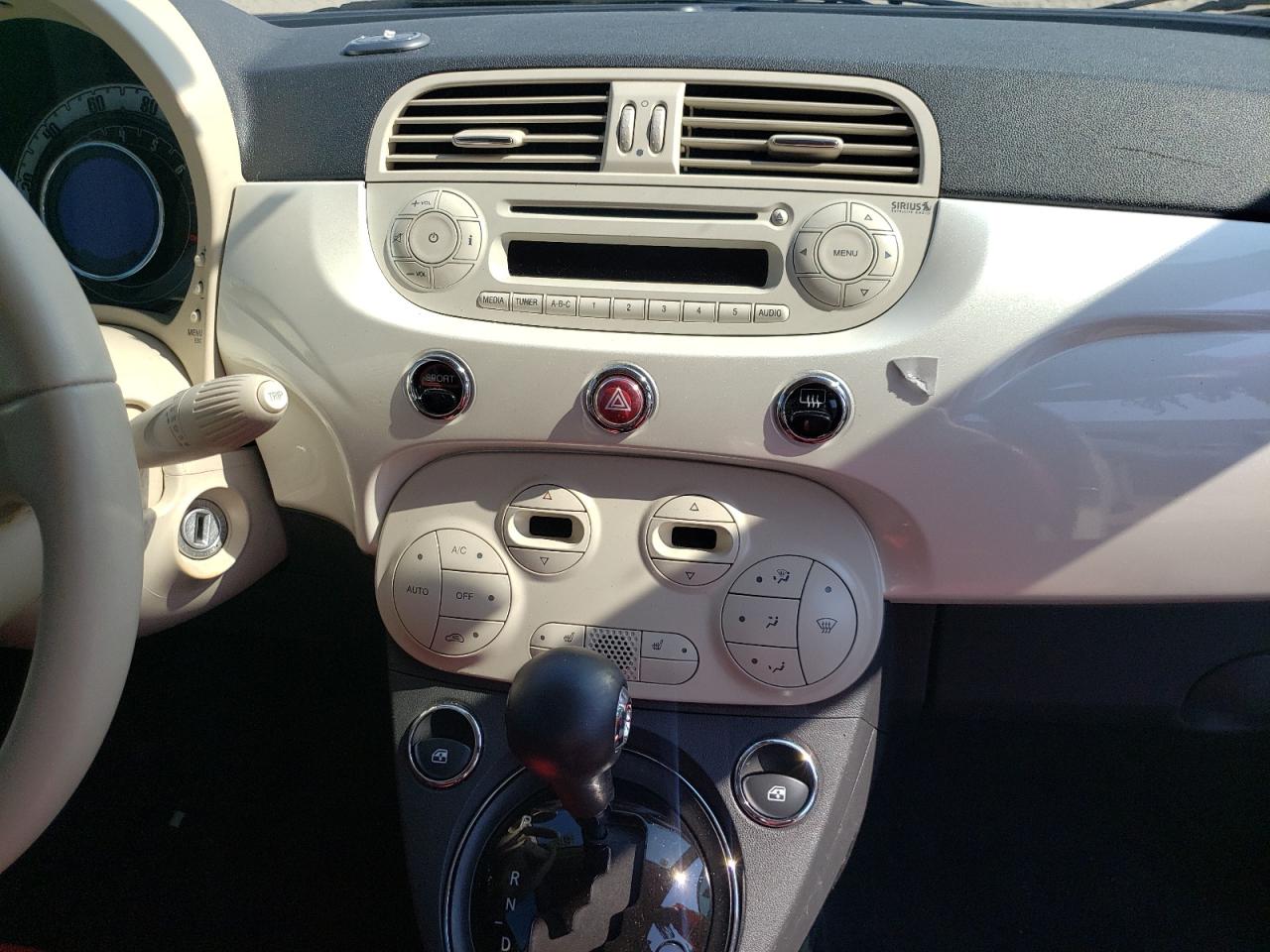 Photo 9 from auction – 2012 FIAT 500 LOUNGE with VIN 3C3CFFER0CT213113