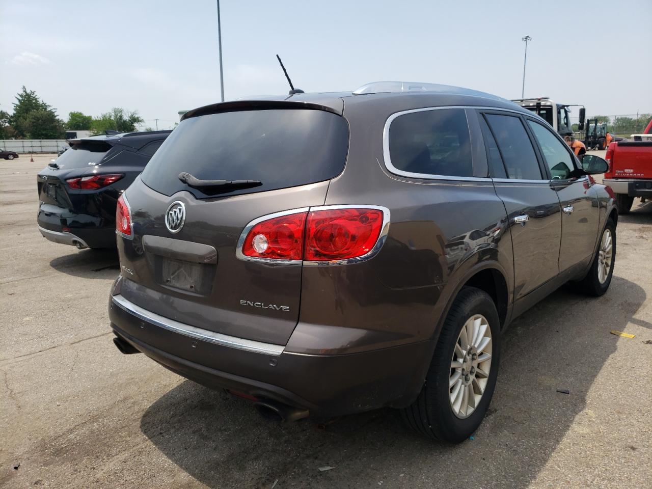 Photo 4 from auction – 2012 BUICK ENCLAVE with VIN 5GAKRCED7CJ303109