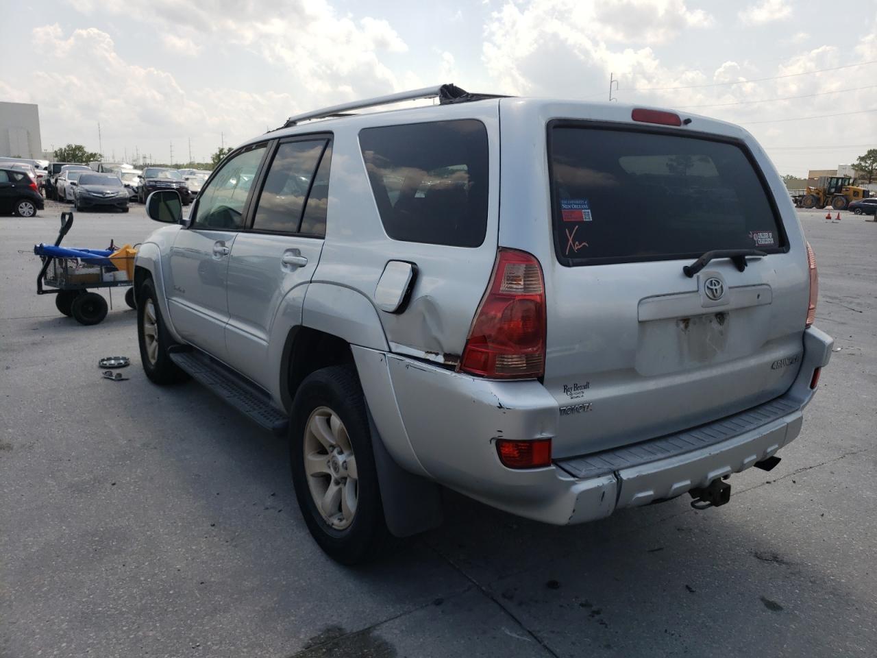 Photo 3 from auction – 2005 TOYOTA 4RUNNER SR with VIN JTEZU14R350048119