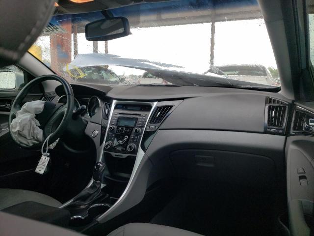 Photo 9 from auction – 2013 HYUNDAI SONATA SE with VIN 5NPEC4AC3DH560729
