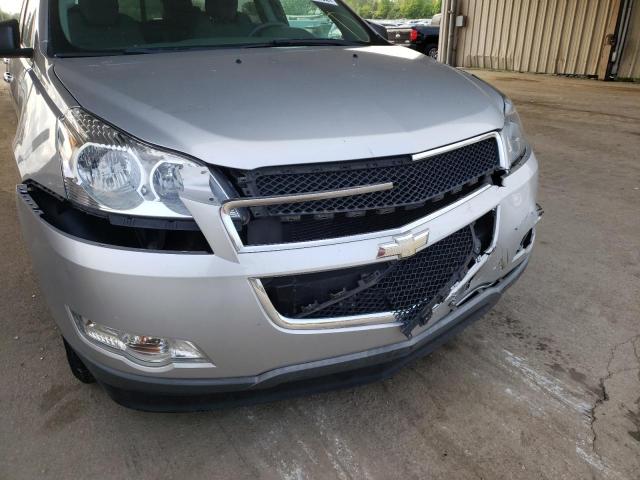 Photo 9 from auction – 2010 CHEVROLET TRAVERSE L with VIN 1GNLREED5AJ203030