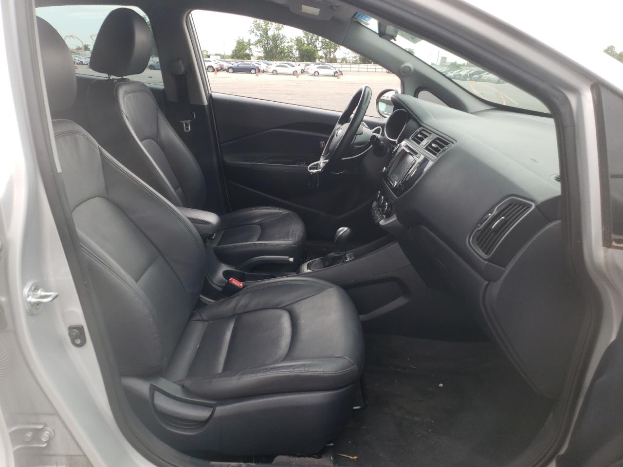 Photo 5 from auction – 2016 KIA RIO EX with VIN KNADN5A3XG6665338