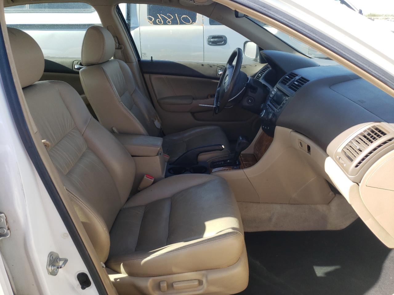 Photo 17 from auction – 2005 HONDA ACCORD EX with VIN 1HGCM66515A072013