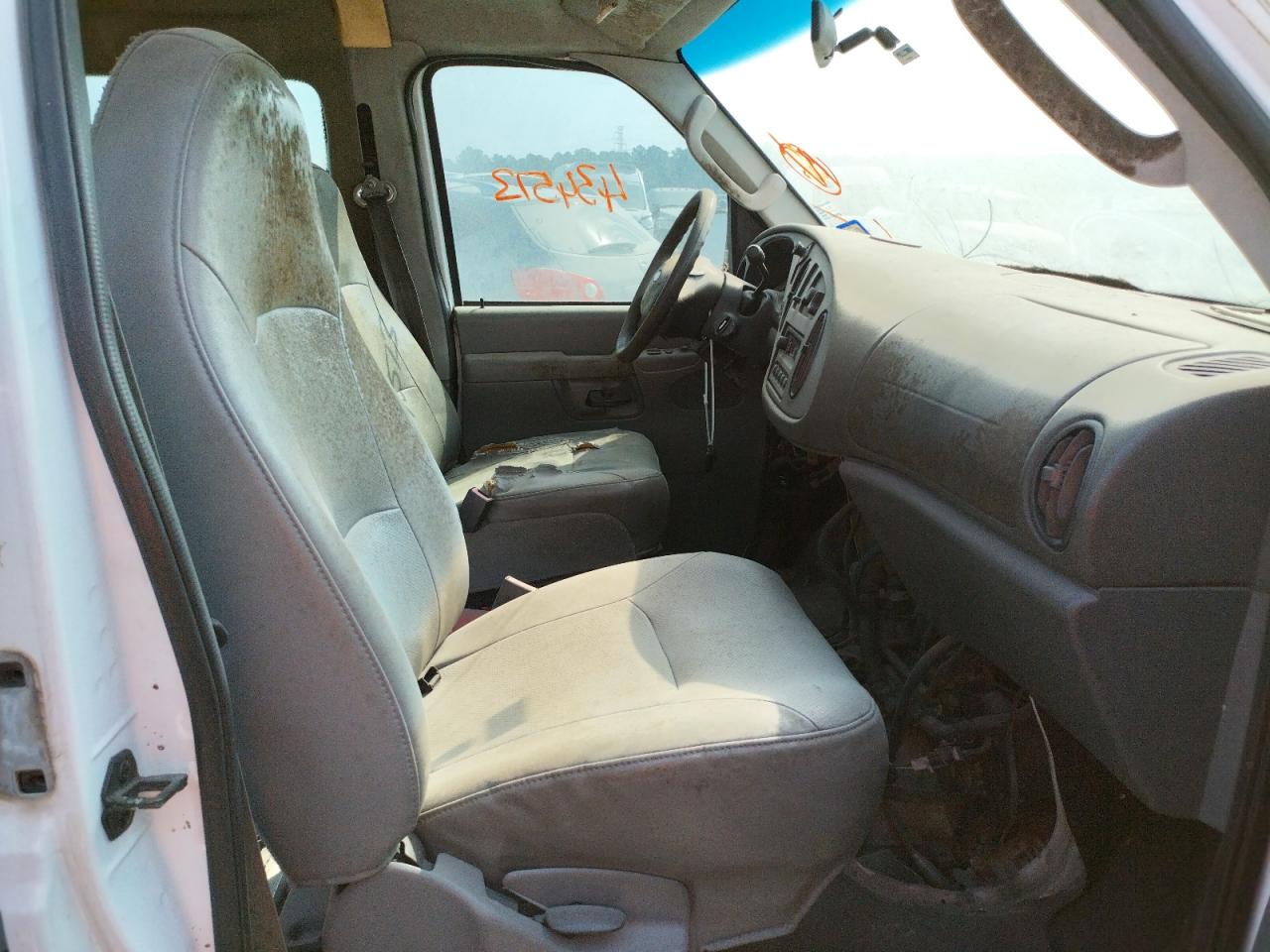 Photo 5 from auction – 2008 FORD ECONOLINE with VIN 1FTNE14W18DB13598