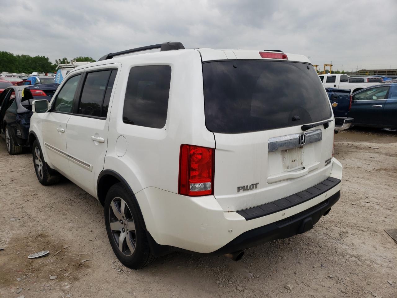 Photo 3 from auction – 2012 HONDA PILOT TOUR with VIN 5FNYF4H97CB052002