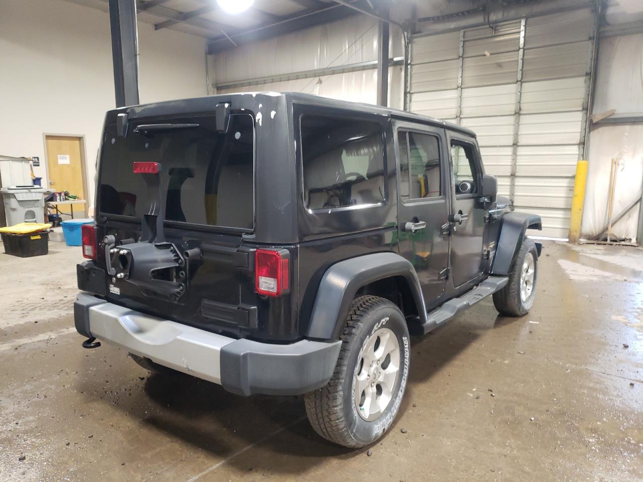 Photo 4 from auction – 2015 JEEP WRANGLER U with VIN 1C4HJWEGXFL685012