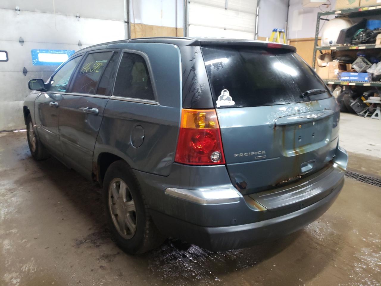 Photo 3 from auction – 2005 CHRYSLER PACIFICA T with VIN 2C4GF68455R434127