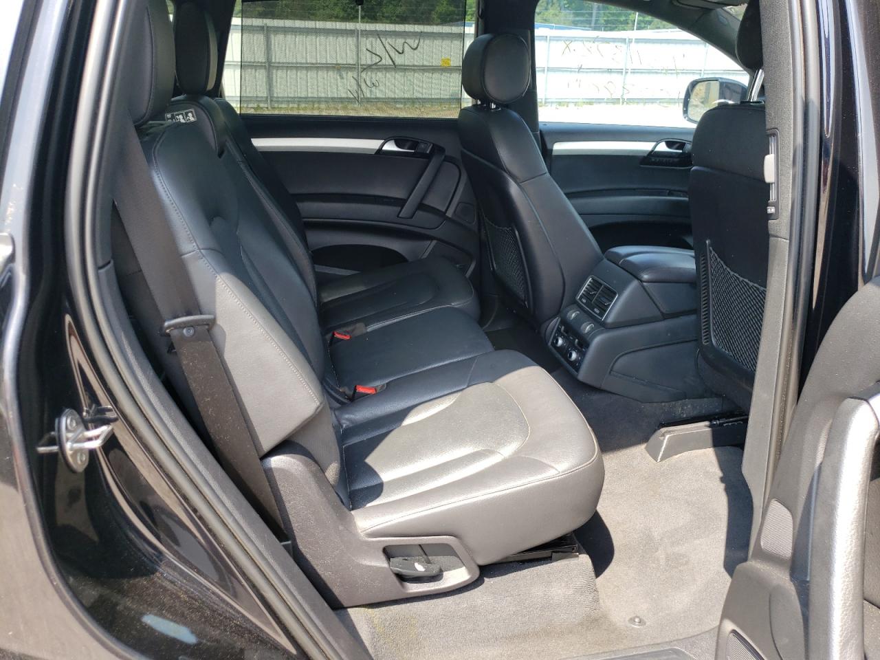 Photo 6 from auction – 2014 AUDI Q7 PRESTIG with VIN WA1DGAFE6ED018292