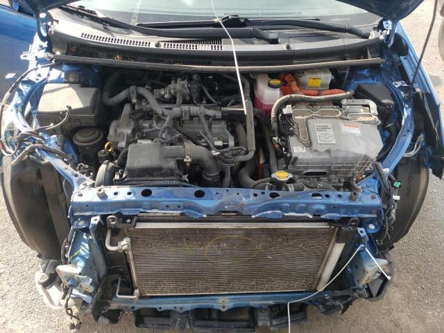Photo 7 from auction – 2013 TOYOTA PRIUS C with VIN JTDKDTB35D1044405