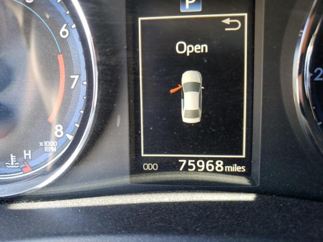 Photo 8 from auction – 2018 TOYOTA COROLLA L with VIN 2T1BURHE3JC057723