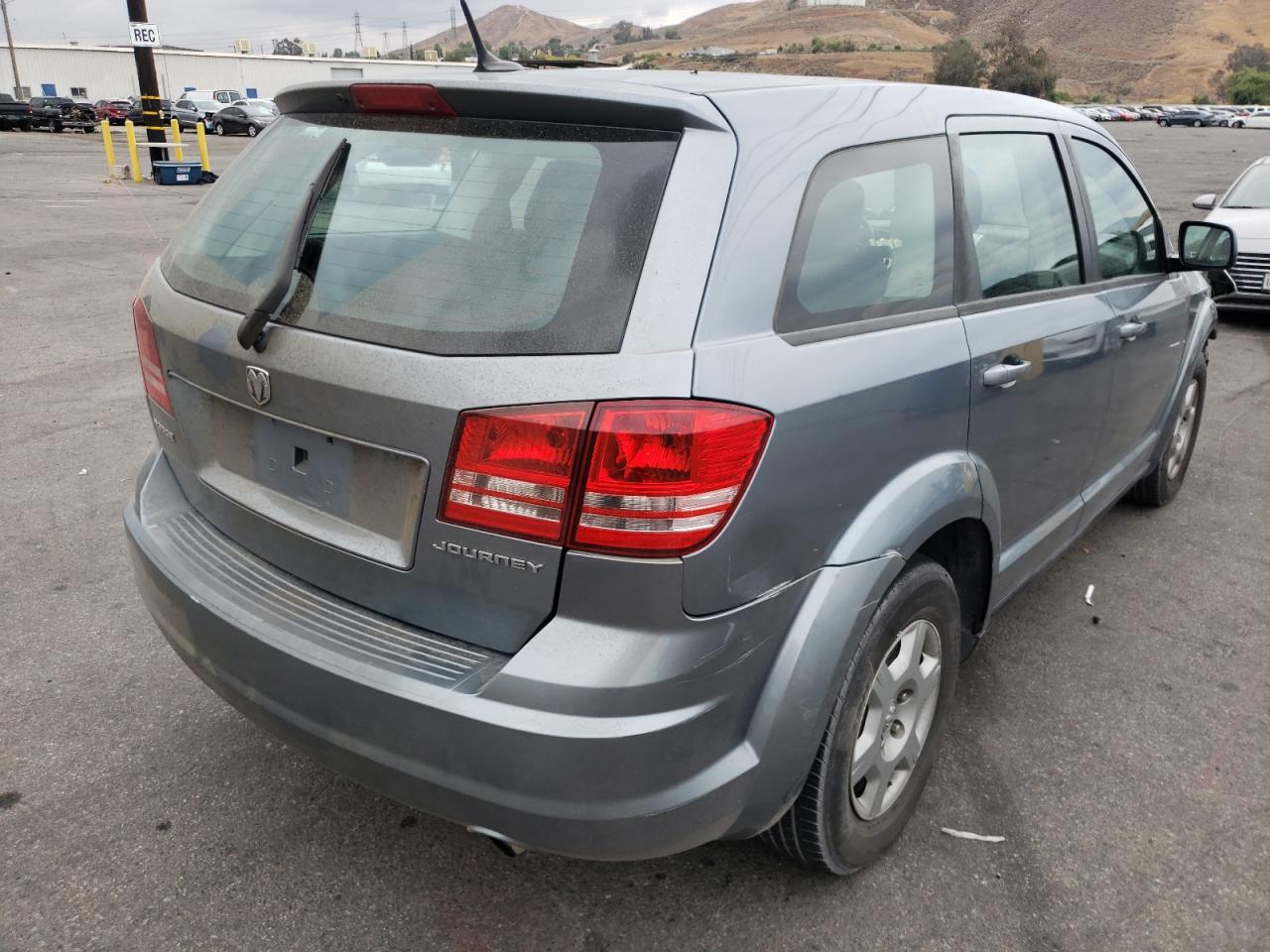 Photo 4 from auction – 2010 DODGE JOURNEY SE with VIN 3D4PG4FB4AT210554