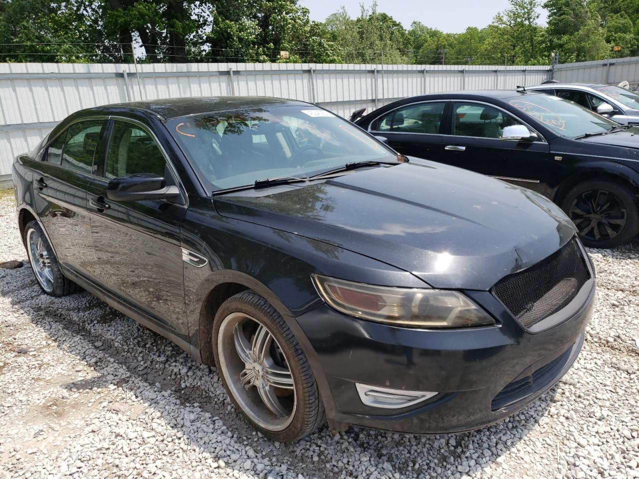 FORD TAURUS SEL 2011 with VIN 1FAHP2EW1BG165594 - Photo from auction
