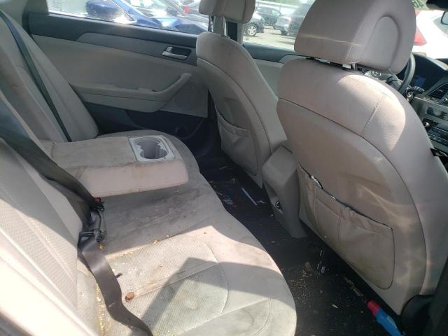 Photo 6 from auction – 2017 HYUNDAI SONATA SE with VIN 5NPE24AF6HH533494