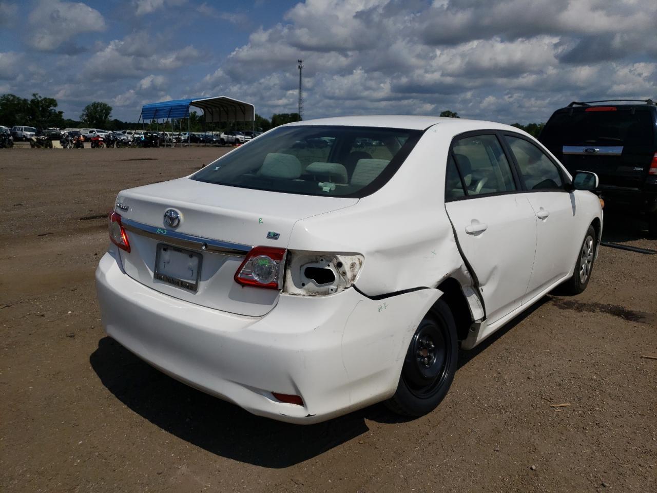 Photo 4 from auction – 2011 TOYOTA COROLLA BA with VIN JTDBU4EE4BJ104738