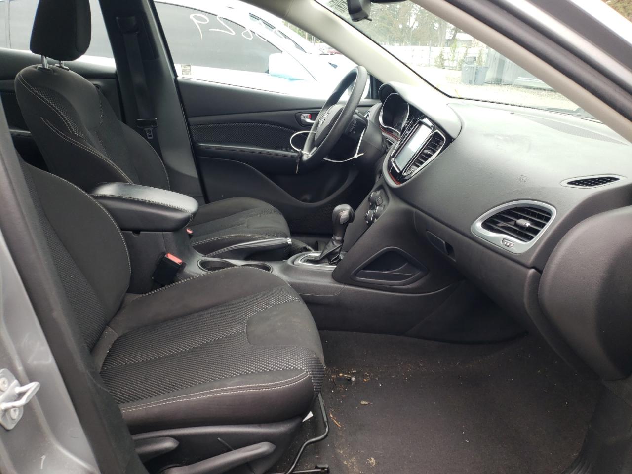 Photo 5 from auction – 2016 DODGE DART SXT with VIN 1C3CDFBB7GD728781