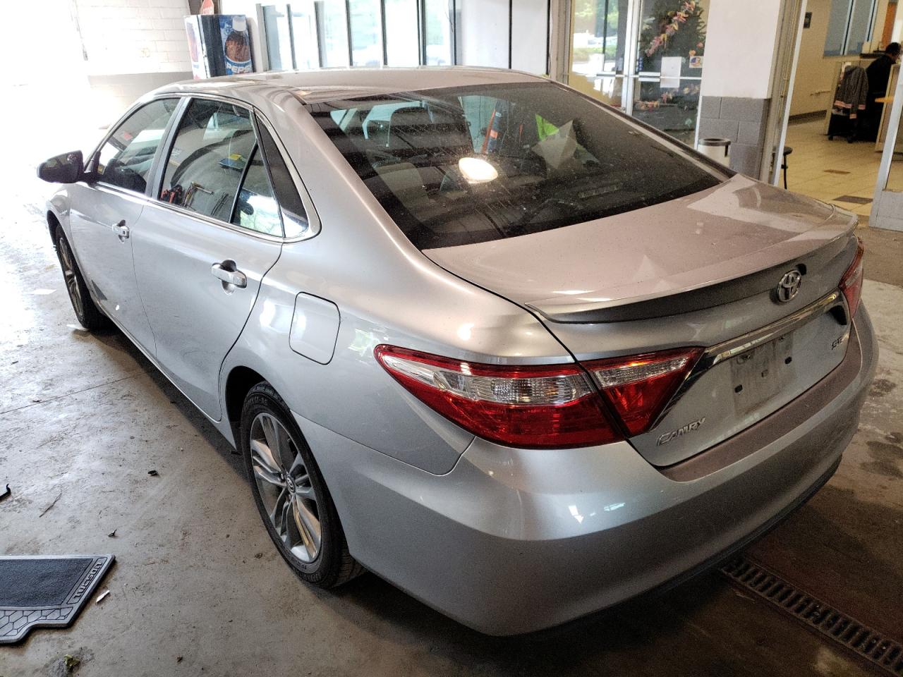 Photo 3 from auction – 2015 TOYOTA CAMRY LE with VIN 4T1BF1FKXFU045434