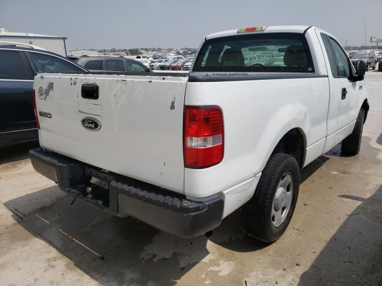 Photo 4 from auction – 2005 FORD F150 with VIN 1FTRF12255KF14352