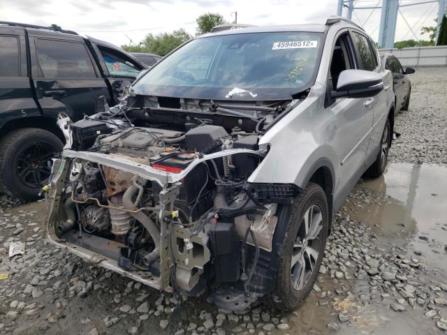 Photo 2 from auction – 2017 TOYOTA RAV4 XLE with VIN 2T3RFREV6HW597161