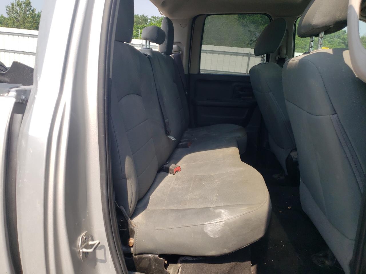Photo 6 from auction – 2018 RAM 1500 ST with VIN 1C6RR6FT2JS183044