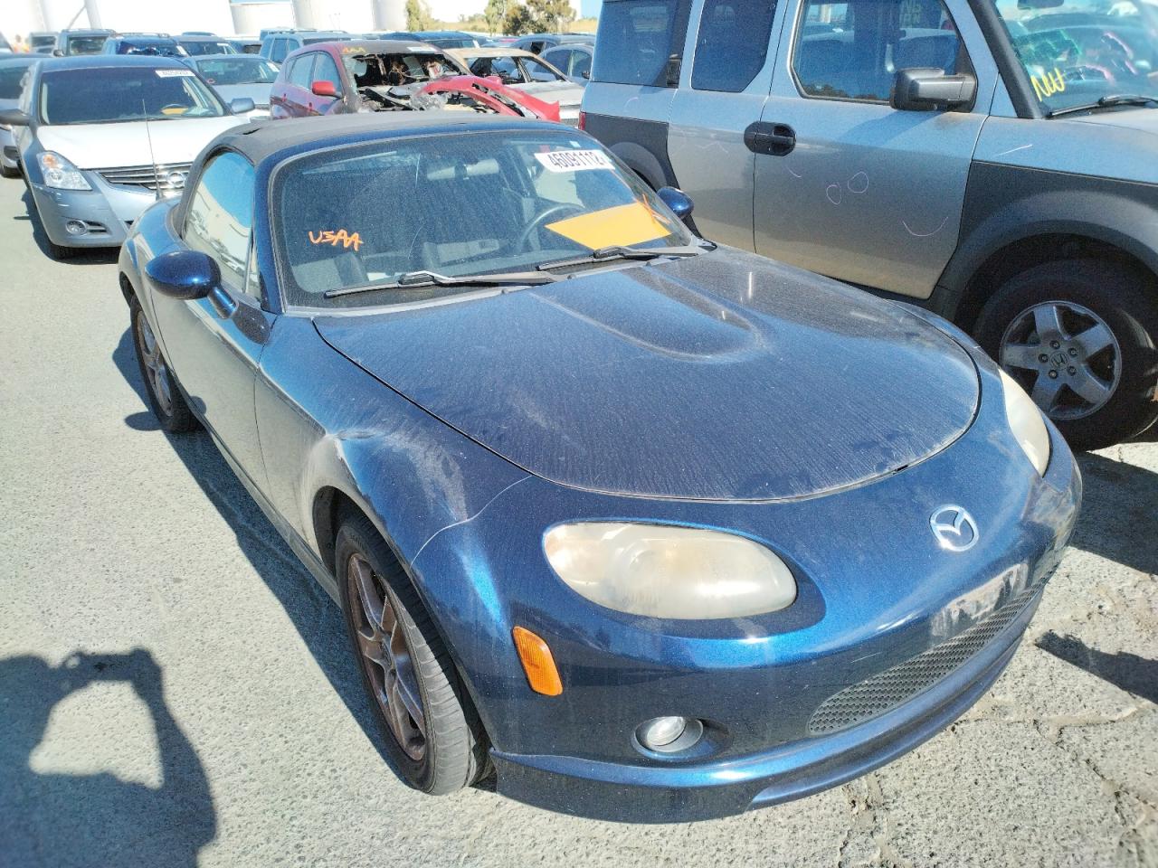 MAZDA MX-5 MIATA 2007 with VIN JM1NC25F670127013 - Photo from auction