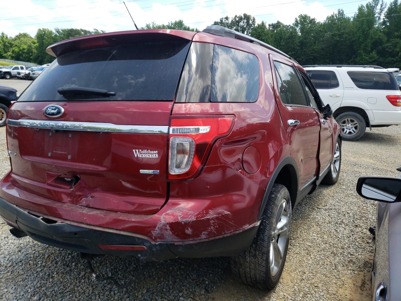 Photo 17 from auction – 2014 FORD EXPLORER L with VIN 1FM5K8F87EGC08852