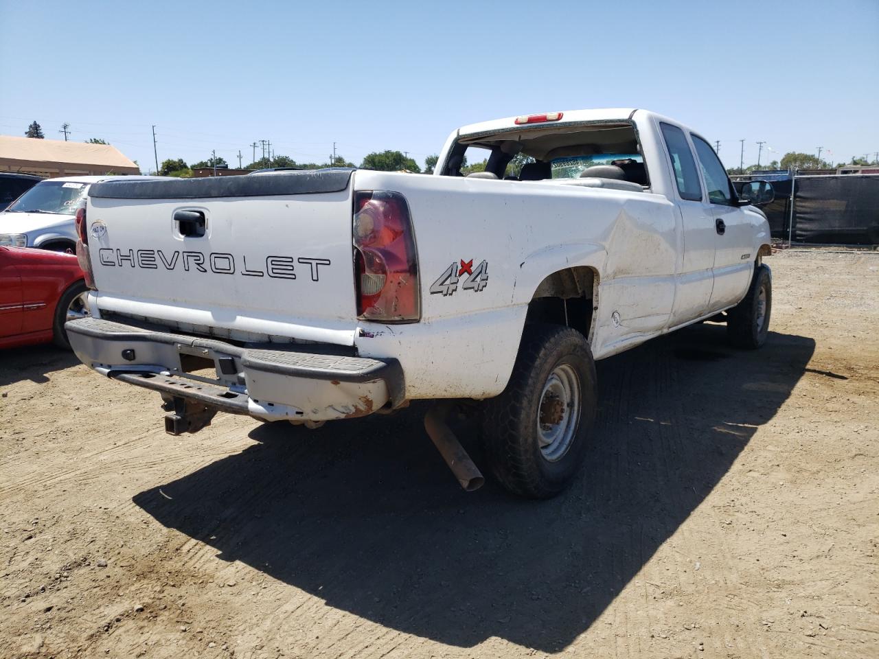 Photo 4 from auction – 2006 CHEVROLET SILVERADO with VIN 1GCHK29U46E213124