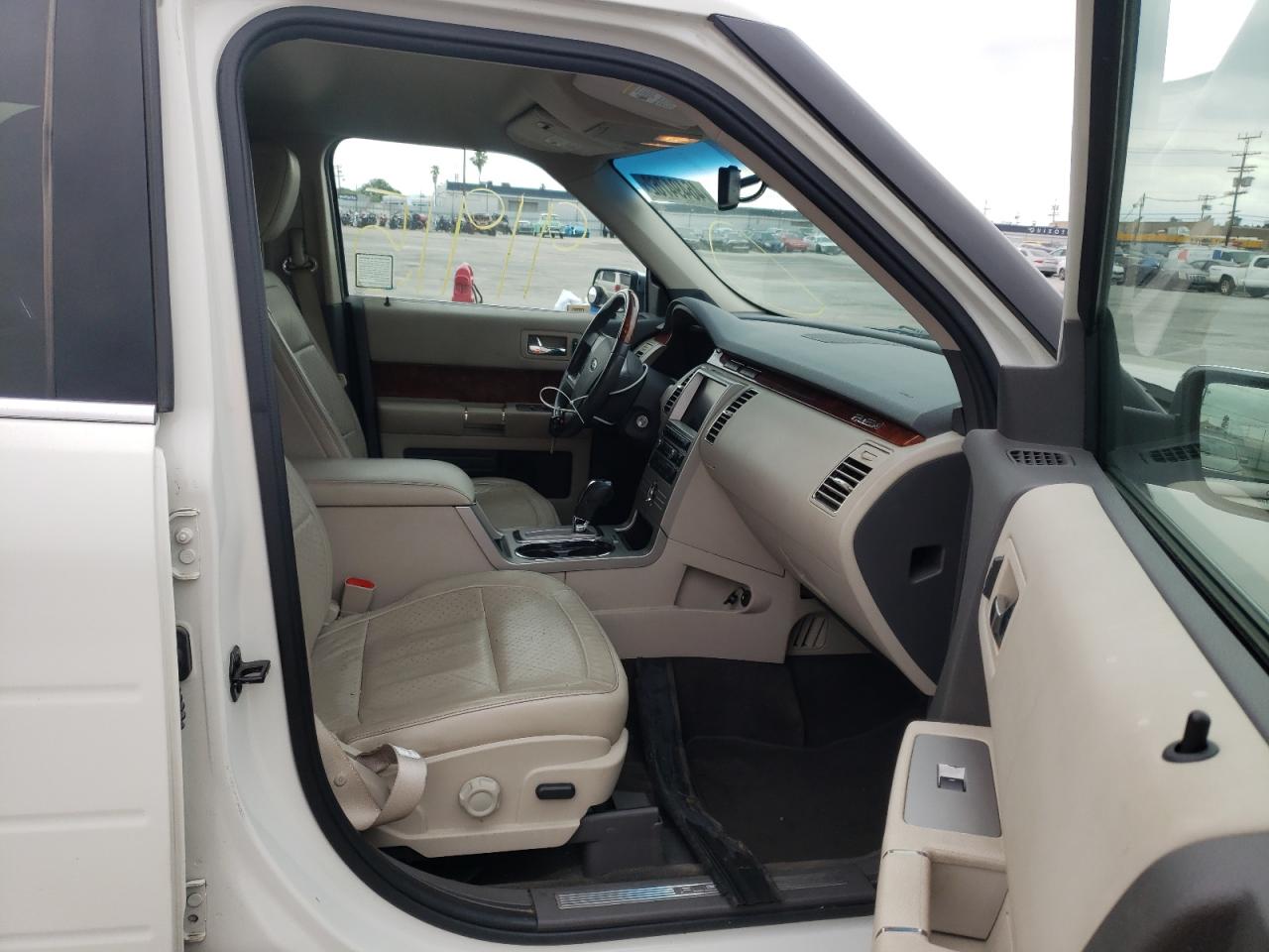 Photo 5 from auction – 2010 FORD FLEX LIMIT with VIN 2FMGK5DC7ABA90544